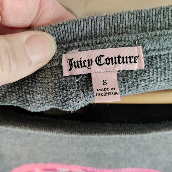 Juicy Couture Sequins Lips Graphic Gray Sweatshirt Size Small - Picture 3 of 10